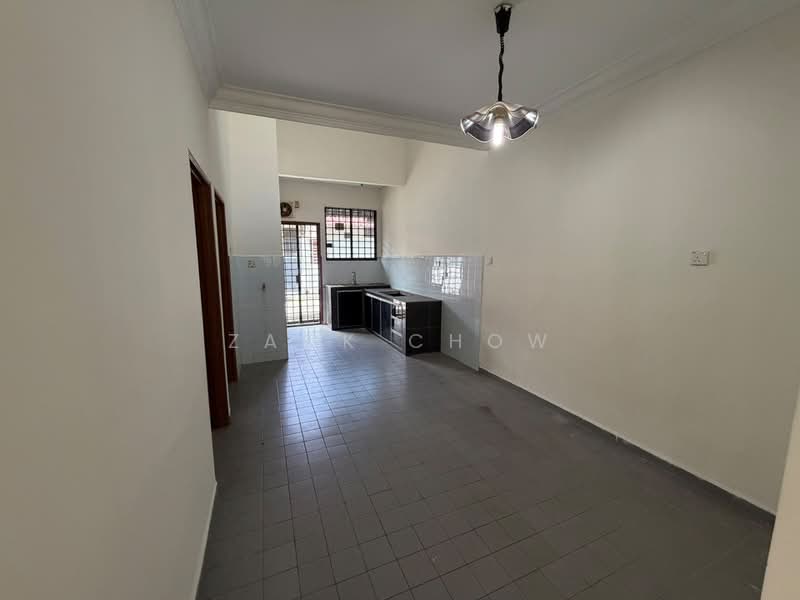 Rumah Teres 1 Tingkat untuk Dijual di Permas Jaya (Johor Bahru) - Zack Chow - Kitchen - PropertyGuru.com.my