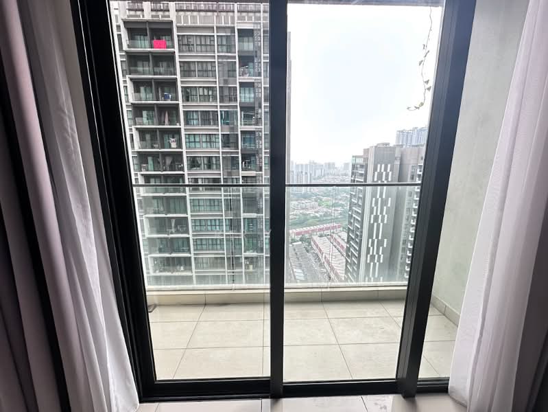 Servis Apartment untuk Dijual di Citizen 2 - Terry Yee - Balcony - PropertyGuru.com.my