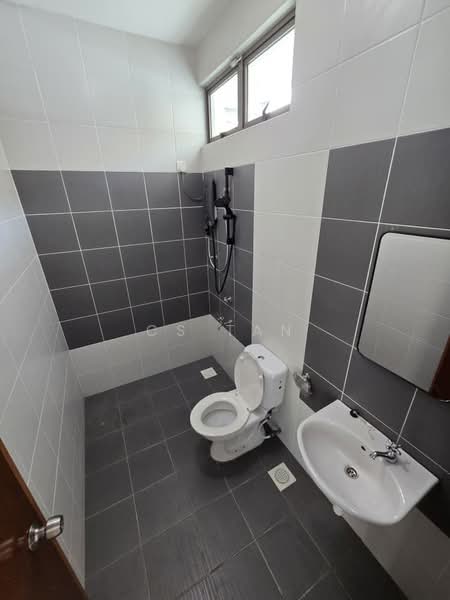 Cluster House for Rent in Taman Sutera Utama (Skudai) - CS Tan - Bathroom - PropertyGuru.com.my