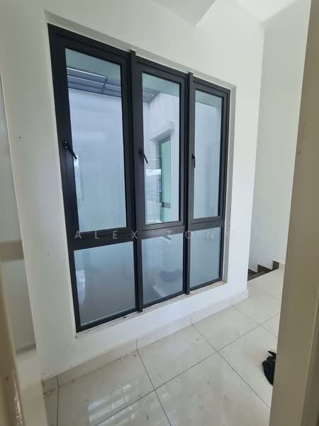 Rumah Berkembar untuk Dijual di Telok Panglima Garang (Selangor) - Alex Tong - PropertyGuru.com.my