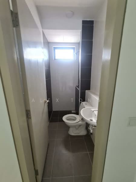 Rumah Berkembar untuk Dijual di Telok Panglima Garang (Selangor) - Alex Tong - PropertyGuru.com.my