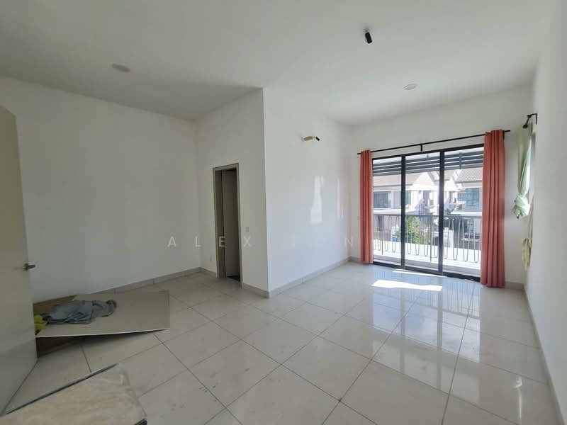 Rumah Berkembar untuk Dijual di Telok Panglima Garang (Selangor) - Alex Tong - PropertyGuru.com.my