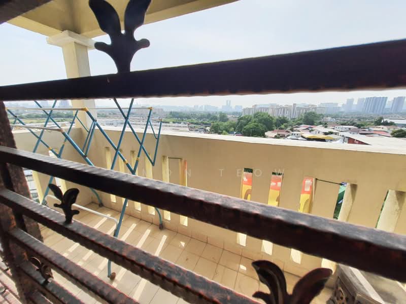 Kondominium untuk Dijual di Koi Legian - Simon Teow - Balcony - PropertyGuru.com.my