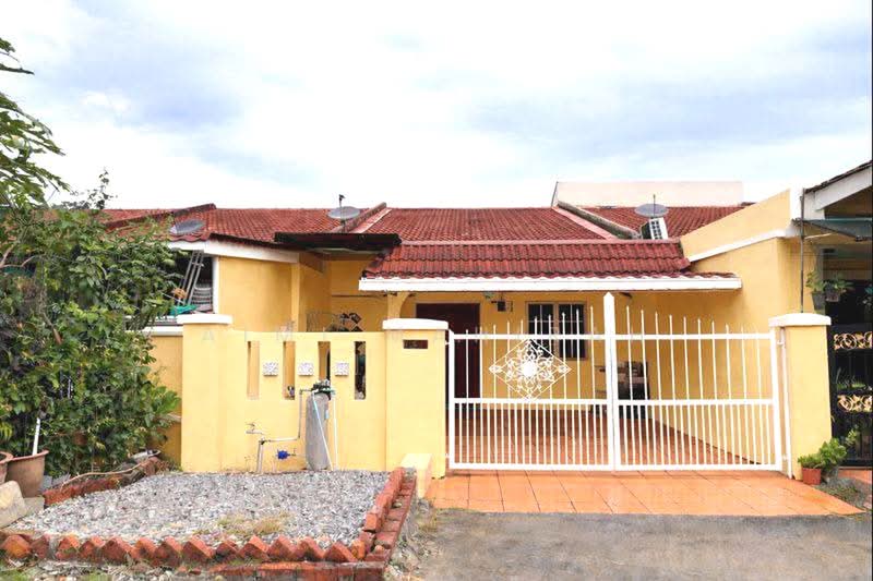 Rumah Teres 1 Tingkat untuk Dijual di Puchong (Selangor) - Aimi Mahirah - Exterior - PropertyGuru.com.my