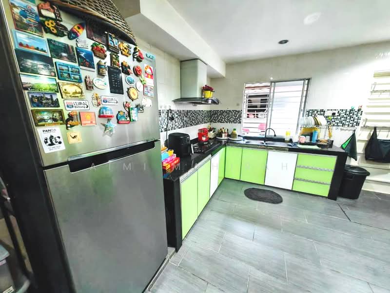 Rumah Teres 1 Tingkat untuk Dijual di Puchong (Selangor) - Aimi Mahirah - Kitchen - PropertyGuru.com.my