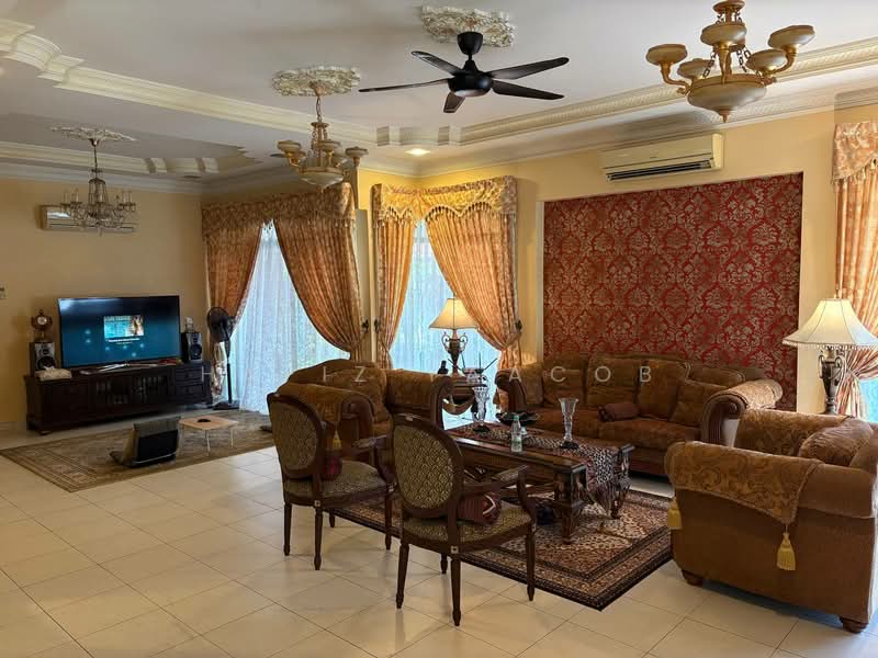 Rumah Berkembar untuk Dijual di Glenmarie Cove (Klang) - Hafiz Yaacob - Living Room - PropertyGuru.com.my