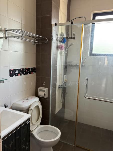 Rumah Berkembar untuk Dijual di Glenmarie Cove (Klang) - Hafiz Yaacob - Bathroom - PropertyGuru.com.my