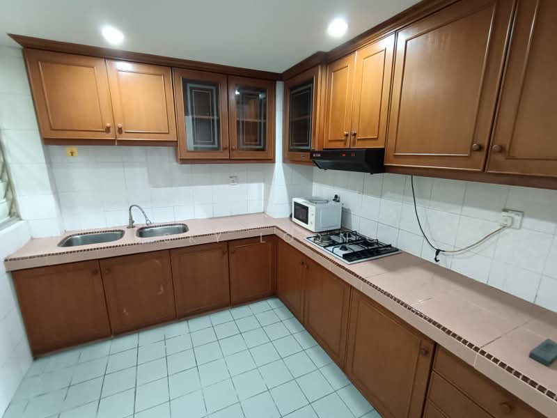 Condominium for Rent at Pantai Panorama Condominiums - Sky Loong - Kitchen - PropertyGuru.com.my