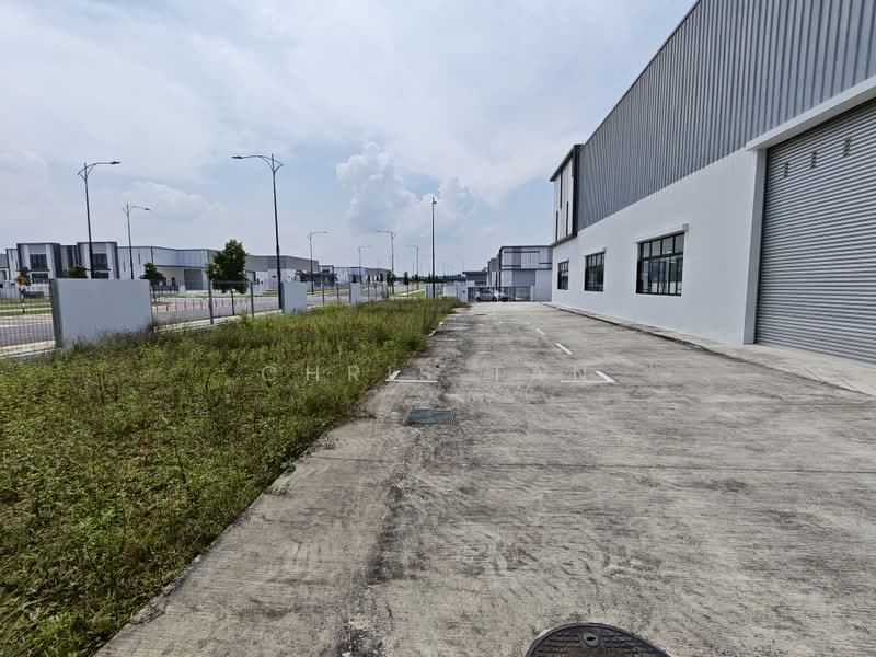 Kilang untuk Disewa di Eco Business Park 1 (Johor Bahru) - Chris Tan - Exterior - PropertyGuru.com.my