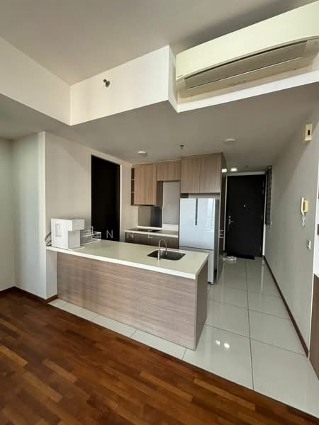 Servis Apartment untuk Disewa di The Tamarind - Anne Lee - Kitchen - PropertyGuru.com.my