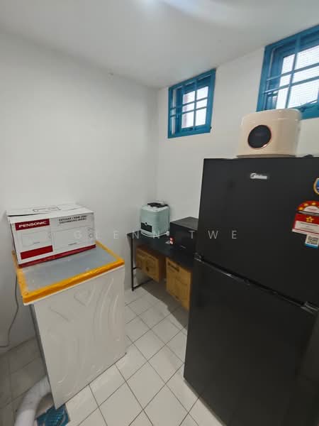 Kondominium untuk Disewa di Octville Condominium - Glenn Twe - Kitchen - PropertyGuru.com.my