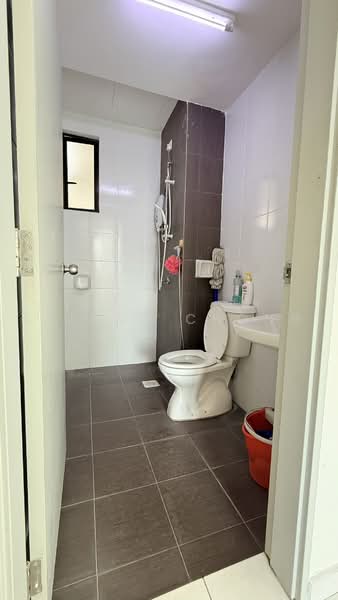 Apartment for Sale at Akasia Residence - Selene Chong - Bathroom - PropertyGuru.com.my