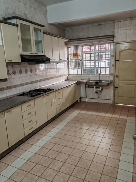 Terraced House for Sale in Bukit Rahman Putra (Sungai Buloh) - Ong KK - Kitchen - PropertyGuru.com.my