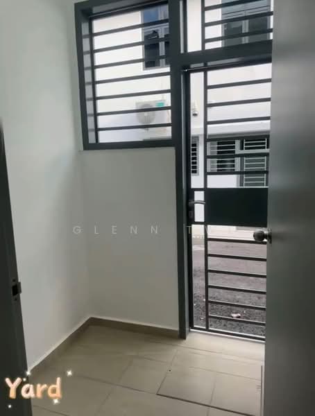Terraced House for Rent in Kampung Sentosa Barat (Pasir Gudang) - Glenn Twe - Entrance - PropertyGuru.com.my