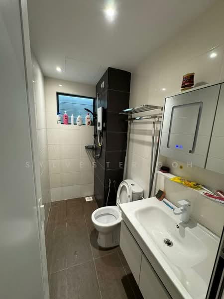 Kondominium untuk Disewa di Oasis 2 Residence - Sylvester Goh - Bathroom - PropertyGuru.com.my