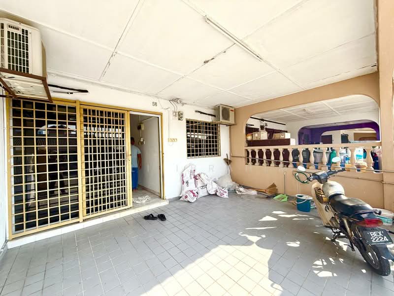 1-storey Terraced House for Sale in Taman Cheras Perdana (Cheras) - Azli Ibrahim - Exterior - PropertyGuru.com.my