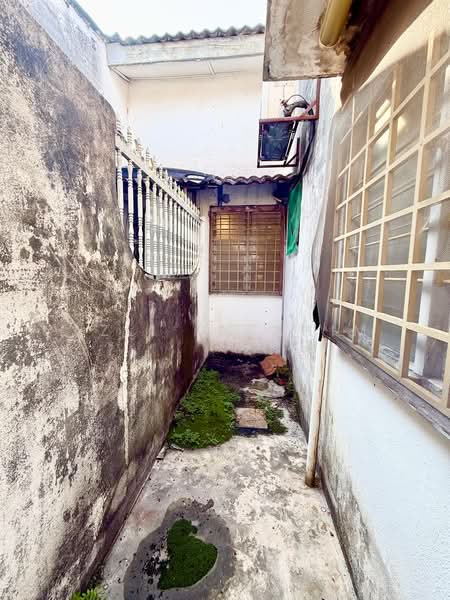 1-storey Terraced House for Sale in Taman Cheras Perdana (Cheras) - Azli Ibrahim - Exterior - PropertyGuru.com.my