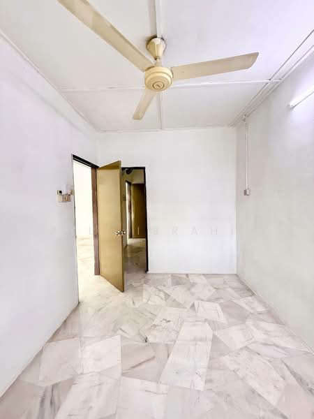 1-storey Terraced House for Sale in Taman Cheras Perdana (Cheras) - Azli Ibrahim - Interior - PropertyGuru.com.my