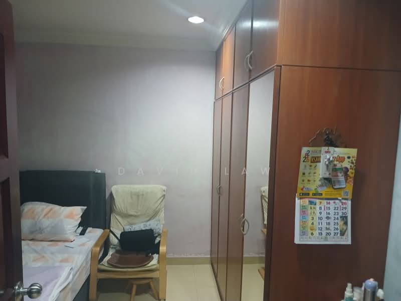 1-storey Terraced House for Sale in Salak south garden (Salak South) - David Law - PropertyGuru.com.my