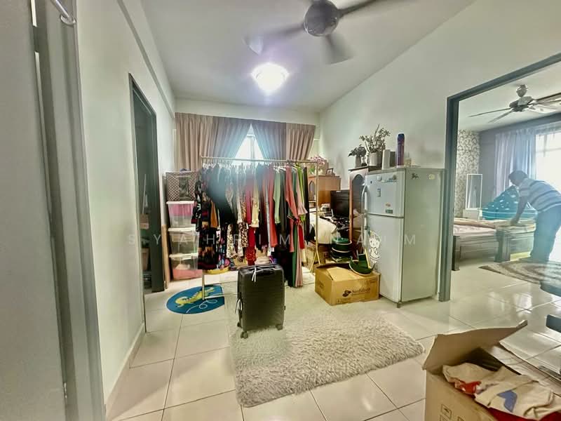 3-storey Terraced House for Sale in Kajang (Selangor) - Syahrim Naim - Living Room - PropertyGuru.com.my