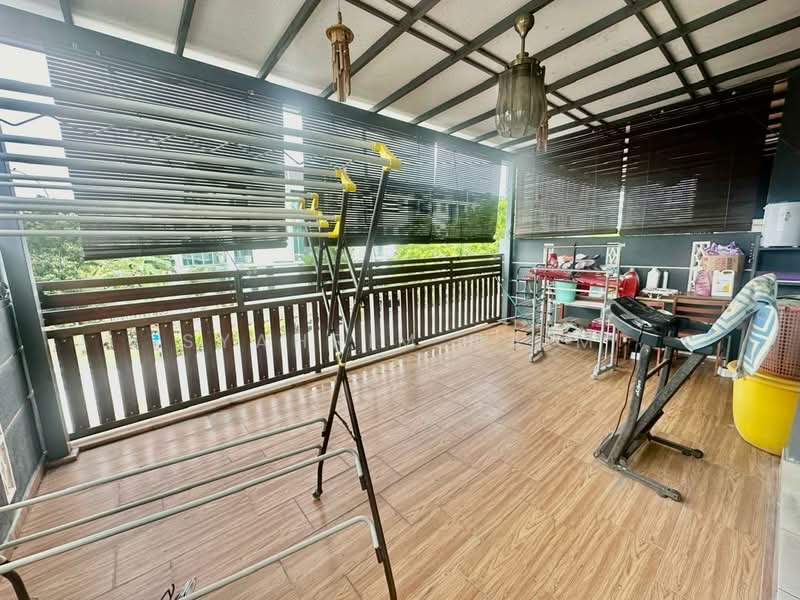 3-storey Terraced House for Sale in Kajang (Selangor) - Syahrim Naim - Balcony - PropertyGuru.com.my