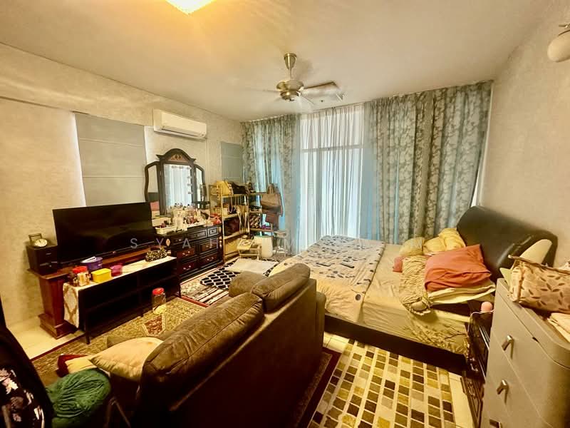 3-storey Terraced House for Sale in Kajang (Selangor) - Syahrim Naim - Bedroom - PropertyGuru.com.my