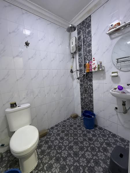 Rumah Teres 1 Tingkat untuk Dijual di Kampung Raja Uda (Port Klang (Pelabuhan Klang)) - Adeline Foong - PropertyGuru.com.my