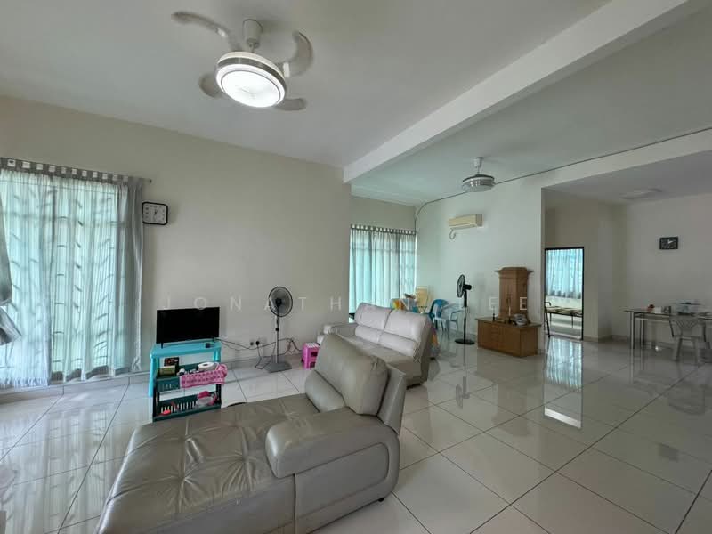Semi-Detached House for Sale in Skudai (Johor) - Jonathan Lee - Living Room - PropertyGuru.com.my