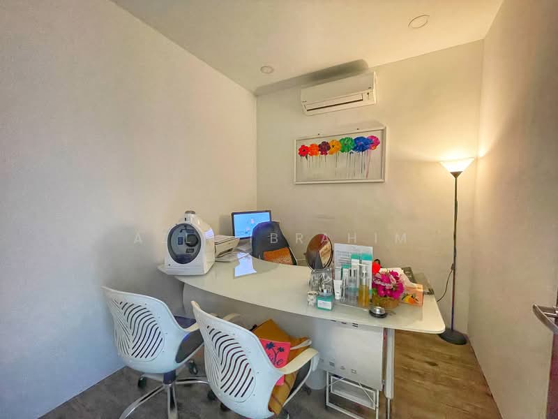 Kedai / Pejabat untuk Dijual di Cyberjaya (Selangor) - Azli Ibrahim - Interior - PropertyGuru.com.my