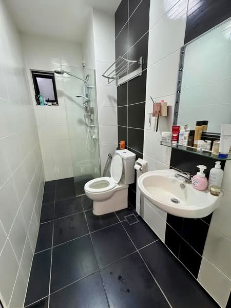 Service Residence for Sale at Sky View - Nikko Soh - Bathroom - PropertyGuru.com.my