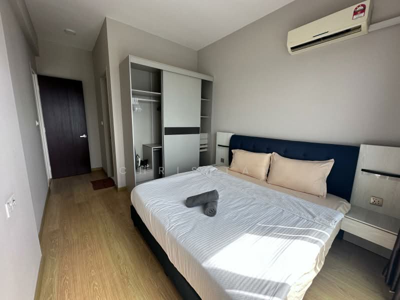 Condominium for Sale at Royal Strand @ Country Garden Danga Bay - Chris Tan - Bedroom - PropertyGuru.com.my