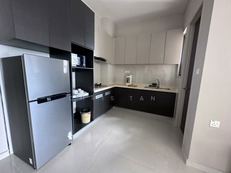Condominium for Sale at Royal Strand @ Country Garden Danga Bay - Chris Tan - Kitchen - PropertyGuru.com.my