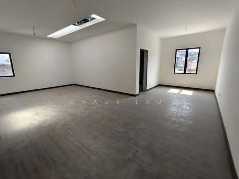 Semi-Detached House for Sale in Taman Nong Chik (Johor Bahru) - Grace Lau - PropertyGuru.com.my