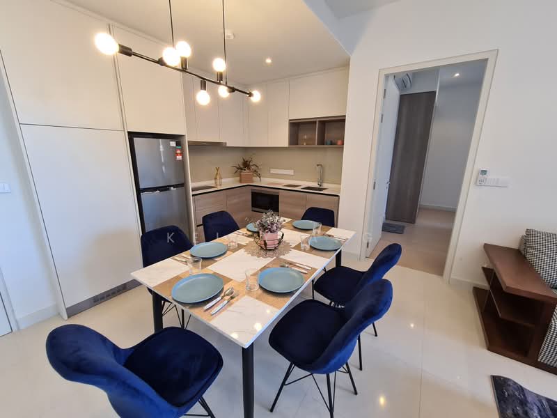 Servis Apartment untuk Disewa di ViiA Residences - Kelly Ang - Dining Room - PropertyGuru.com.my