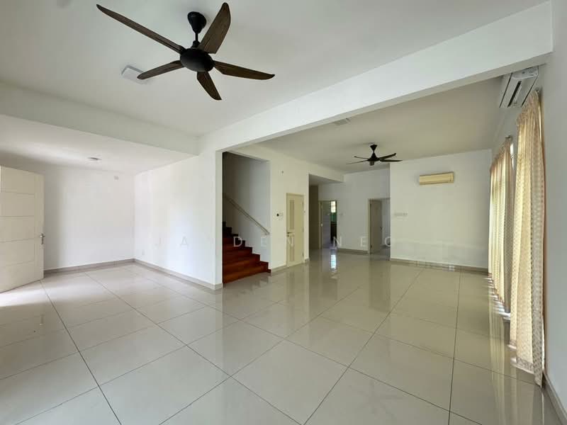 Rumah Berkembar untuk Dijual di Taman Nusa Idaman (Iskandar Puteri (Nusajaya)) - Jayden Neo - Living Room - PropertyGuru.com.my