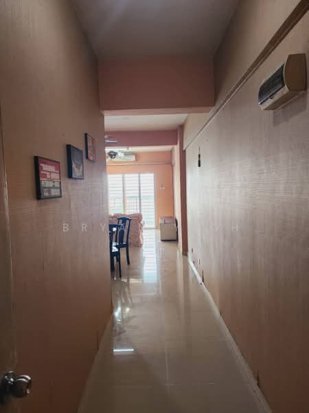 Service Residence for Rent at Suri Puteri - Bryan Yeoh - Corridor - PropertyGuru.com.my