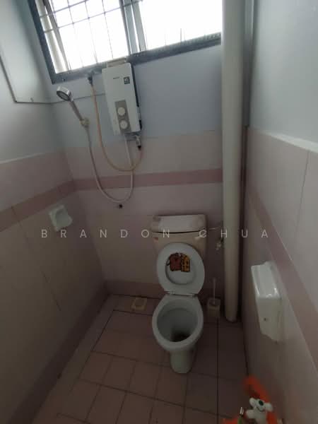2-storey Terraced House for Rent in Taman Nusa Bestari 2 (Iskandar Puteri (Nusajaya)) - Brandon Chua - Bathroom - PropertyGuru.com.my