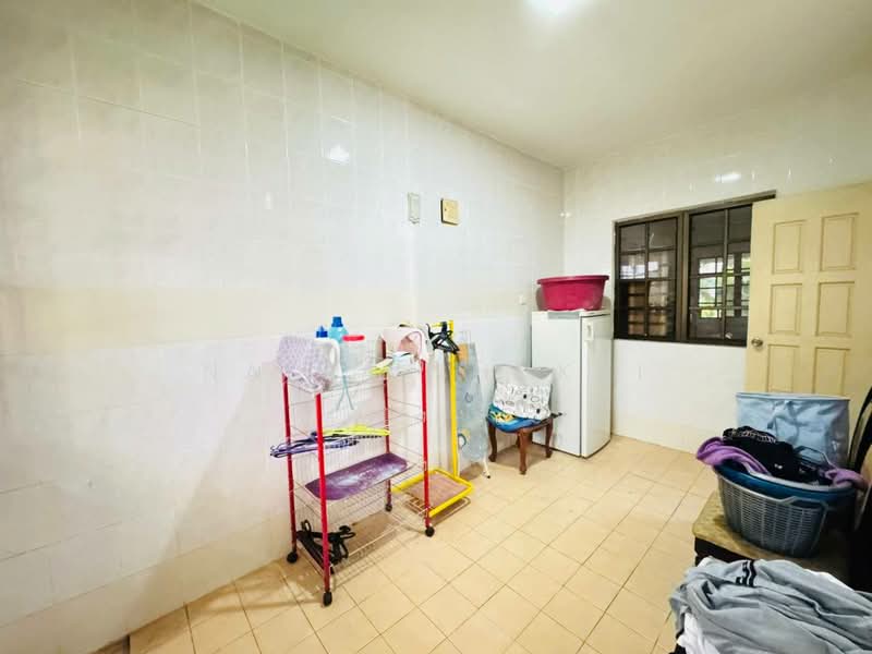 Rumah Teres 2 Tingkat untuk Dijual di Bukit Jelutong (Shah Alam) - Nadia Shukri - Interior - PropertyGuru.com.my