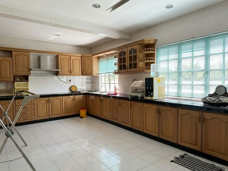 2-storey Terraced House for Sale in Usj 9 (Subang Jaya) - Kenix Lee - Kitchen - PropertyGuru.com.my