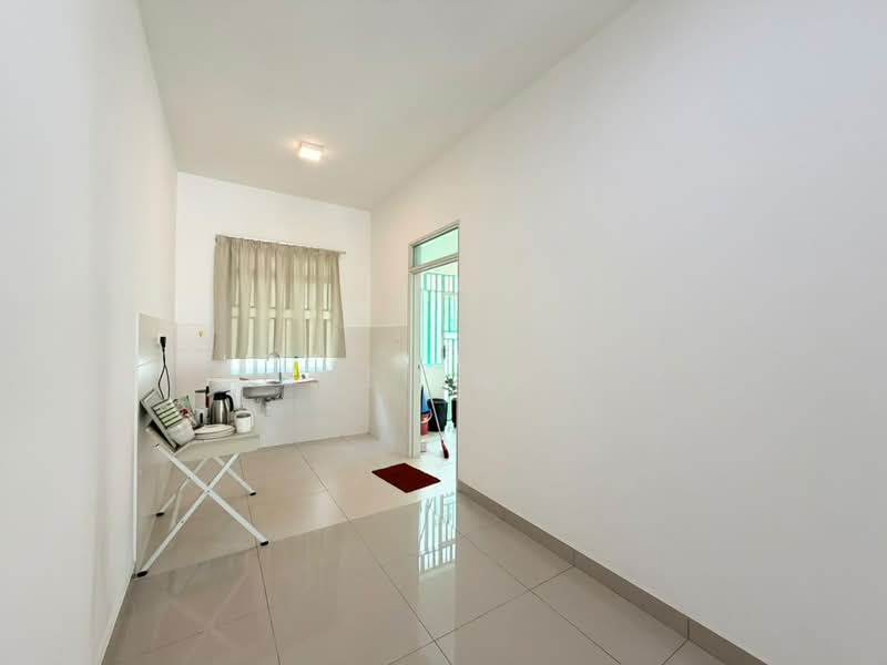 Rumah Teres 2 Tingkat untuk Dijual di Iskandar Puteri (Nusajaya) (Johor) - Bee Ng - Kitchen - PropertyGuru.com.my