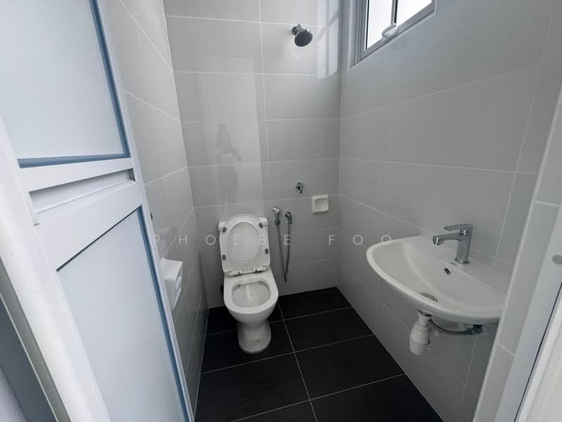 Rumah Berkembar untuk Dijual di Eco Spring (Johor Bahru) - Phoebe Foo - Bathroom - PropertyGuru.com.my