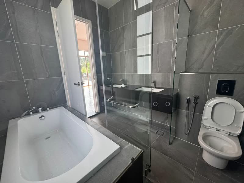 Rumah Berkembar untuk Dijual di Eco Spring (Johor Bahru) - Phoebe Foo - Bathroom - PropertyGuru.com.my