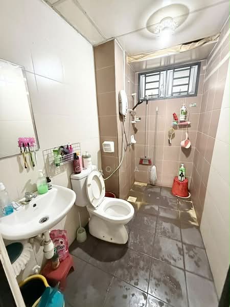 Pangsapuri untuk Dijual di M'tiara - Nicholas . - Bathroom - PropertyGuru.com.my