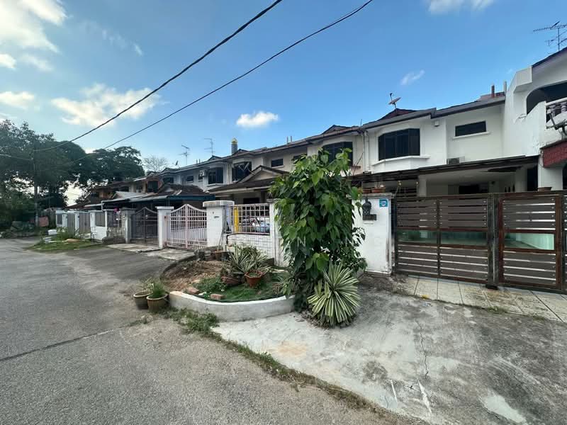 Rumah Teres 2 Tingkat untuk Dijual di Bandar Baru Permas Jaya (Permas Jaya) - Jayden Ng - Exterior - PropertyGuru.com.my