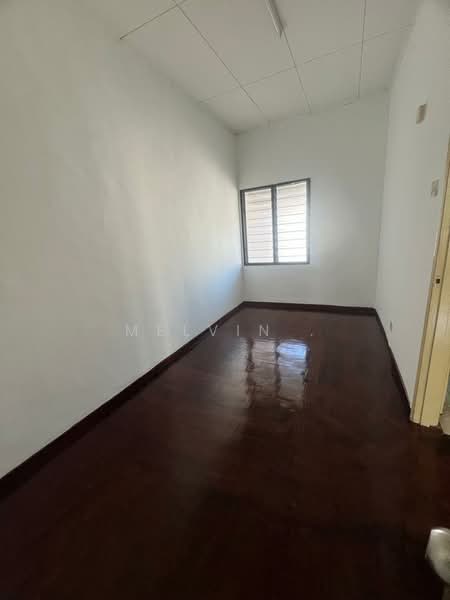 2-storey Terraced House for Sale in Taman Lestari Perdana (Seri Kembangan) - Melvin . - Interior - PropertyGuru.com.my