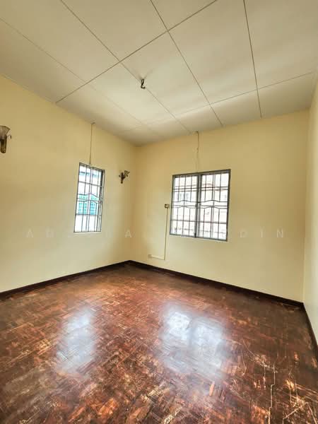 Semi-Detached House for Sale in Bandar Kinrara Seksyen 4 (Bandar Kinrara) - Adzura Zamedin - PropertyGuru.com.my