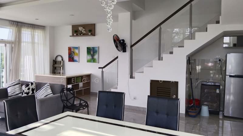 Rumah Banglo untuk Disewa di Johor Bahru (Johor) - Peggie Chua - Living Room - PropertyGuru.com.my