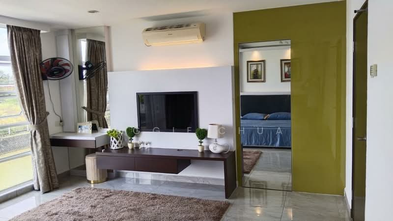Rumah Banglo untuk Disewa di Johor Bahru (Johor) - Peggie Chua - Living Room - PropertyGuru.com.my
