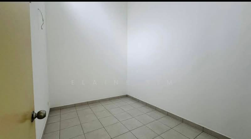 1-storey Terraced House for Sale in Bandar Putra (Kulai) - Elaine Sim - Interior - PropertyGuru.com.my