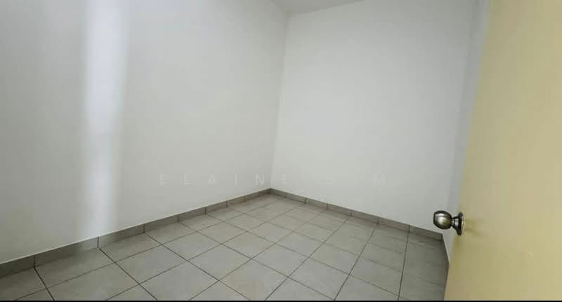 1-storey Terraced House for Sale in Bandar Putra (Kulai) - Elaine Sim - Interior - PropertyGuru.com.my